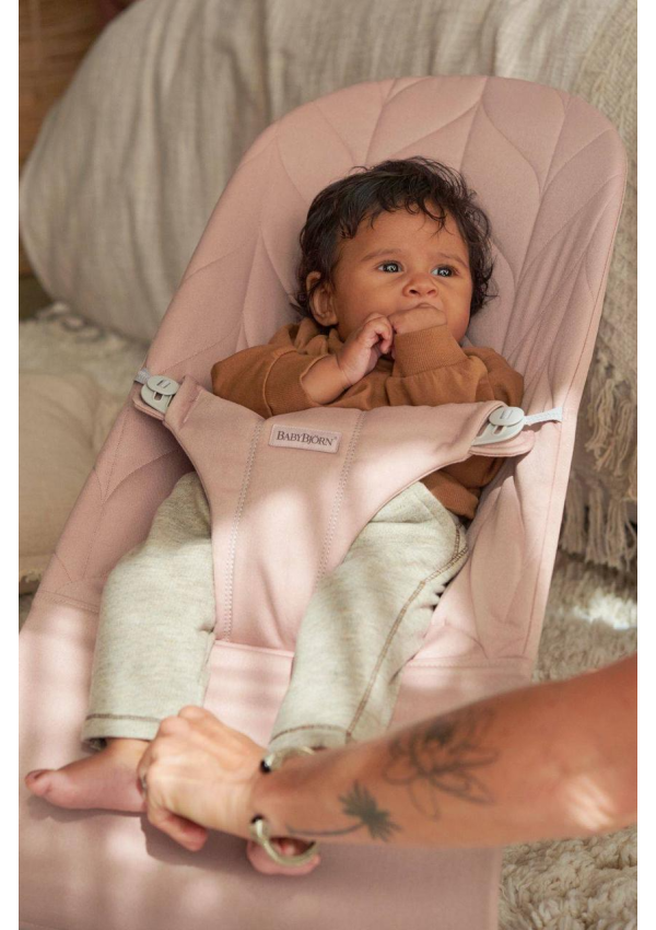 BabyBjorn - Крісло-шезлонг Bouncer Bliss Cotton Petal Quilt, Dusty Pink (пильно-рожевий)