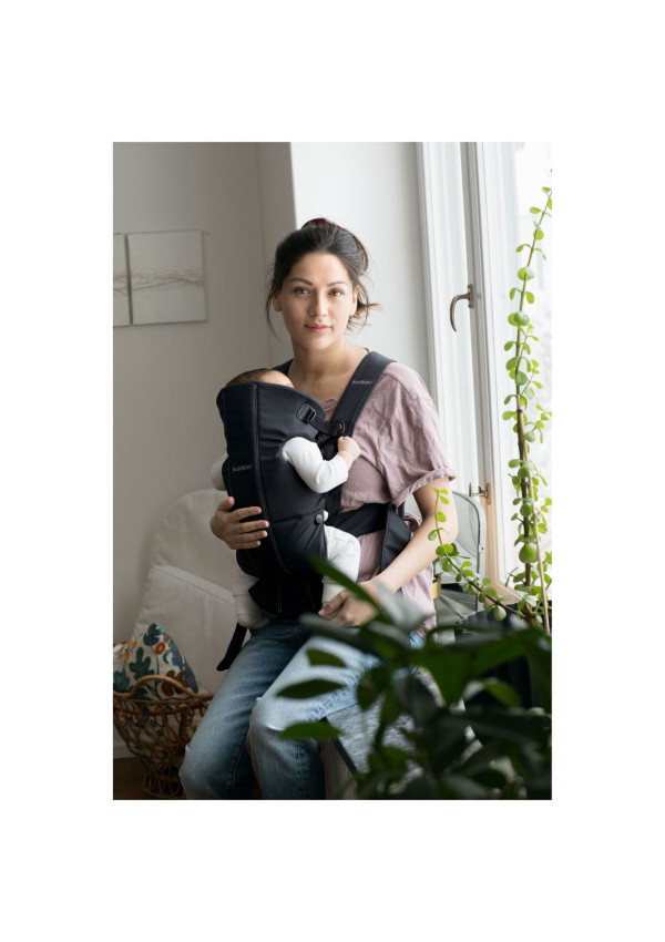 Рюкзак-кенгуру для немовлят BabyBjorn MINI Cotton Black