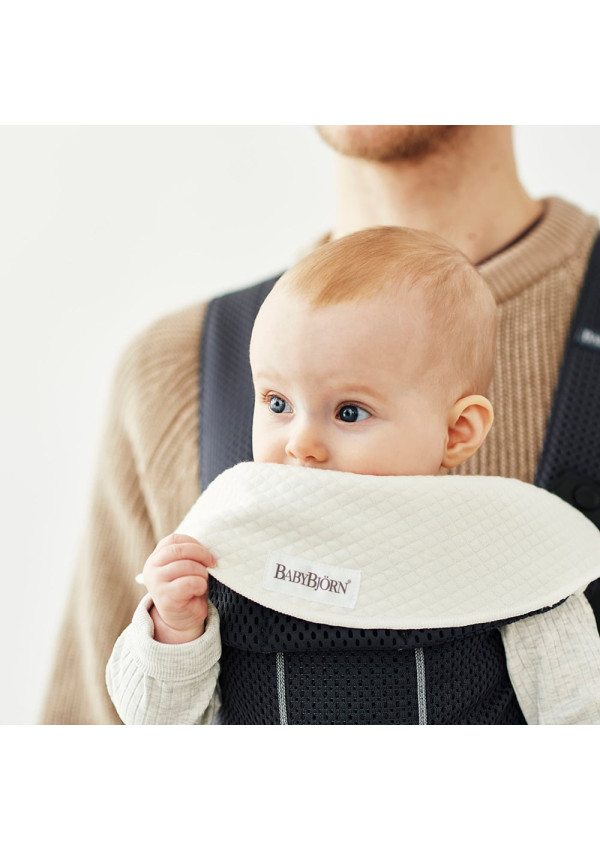 Слинявчик-нагрудник на рюкзак-кенгуру BabyBjorn Mini/Move, 2 шт.