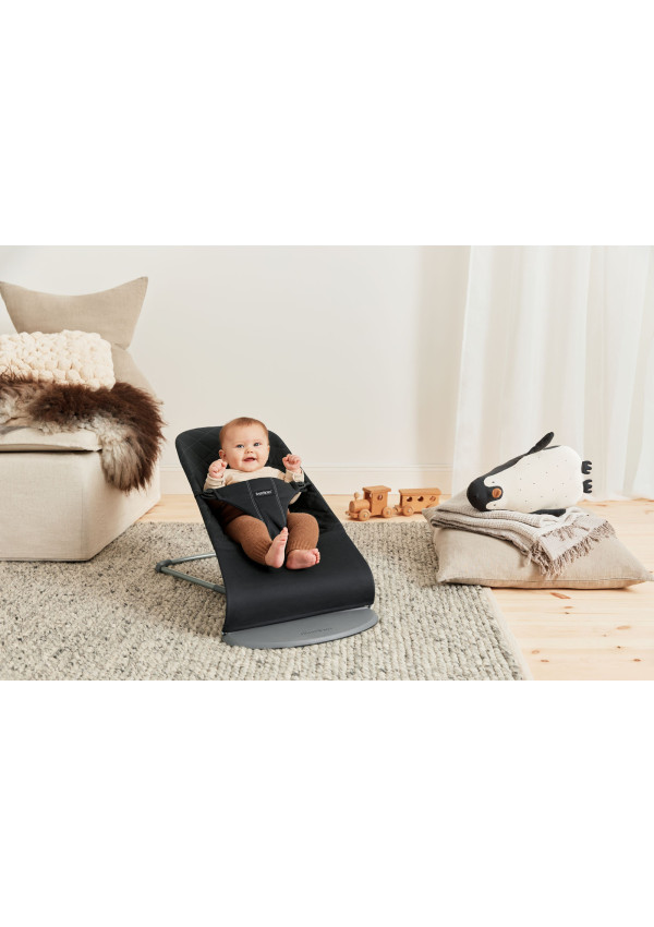 Шезлонг для немовлят BabyBjorn Bouncer BLISS Woven Black Classic Quilt