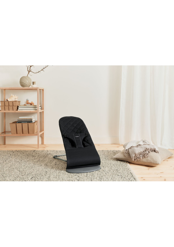 Шезлонг для немовлят BabyBjorn Bouncer BLISS Woven Black Classic Quilt