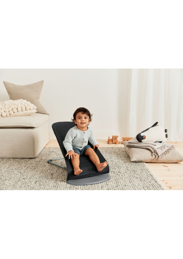 Шезлонг для немовлят BabyBjorn Bouncer BLISS Woven Black Classic Quilt