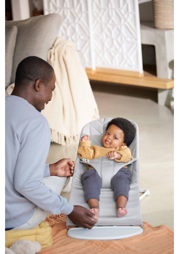 BabyBjorn - Крісло-шезлонг Bouncer Bliss Cotton Petal Quilt, Light Grey (світло-сірий)