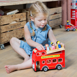 Ігровий набір New Classic Toys Екскурсійний автобус з 9 фігурками